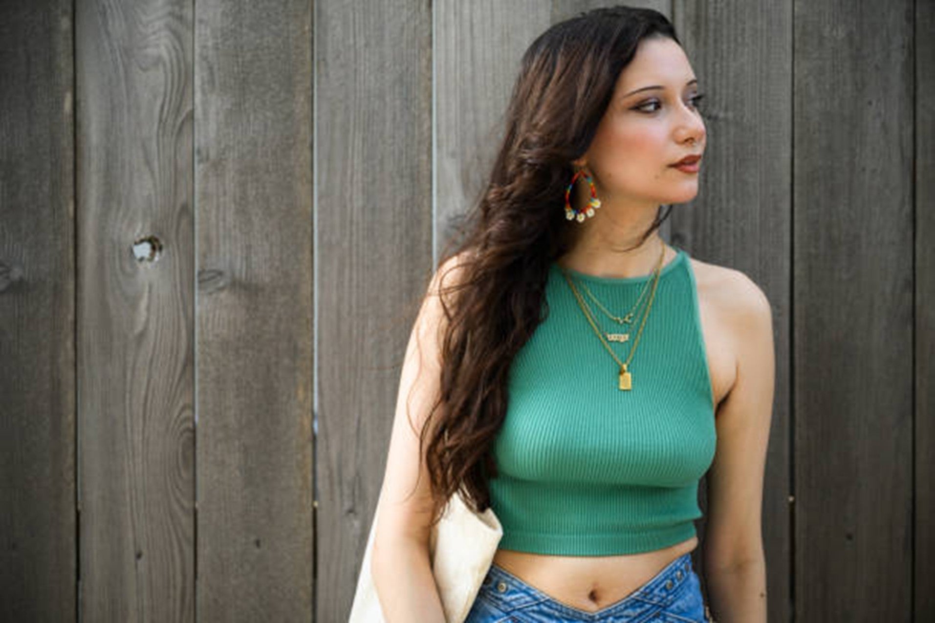 How to Design a Personalized Crop Top That Looks Clean in Photos and In Person