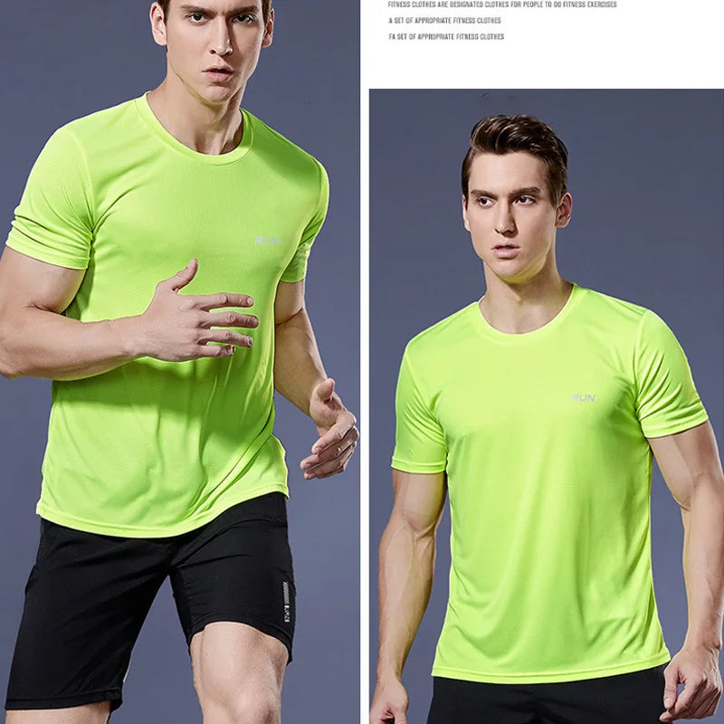 Men's Running T-Shirt Quick Dry Gym Sport Shirt Tops Short Sleeve Training Exercise Workout Shirts Summer Tops Tee Men Rashguard